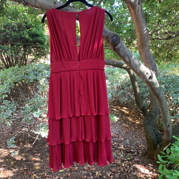 Lulu’s Burgundy Red Ruffle Layer Midi Dress - Picture 6 of 8